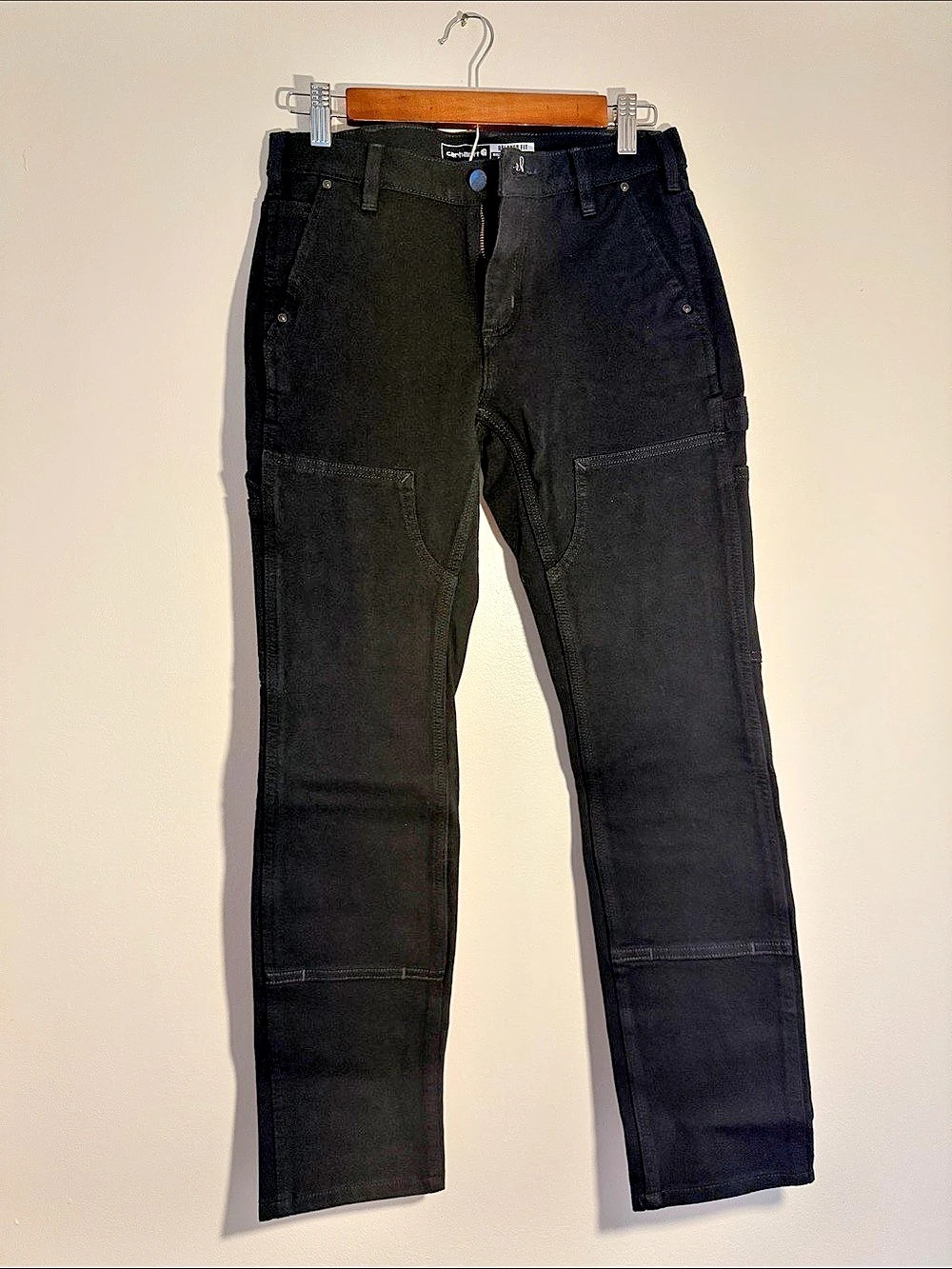 Carhartt Relaxed Fit Cargo Pants Black Size 2 Like New